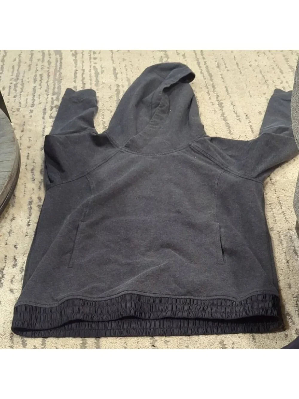 Lululemon all good Heathered Grey pullover Hoodie